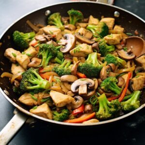 Garlic Chicken Stir Fry - Life with Jeviko